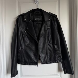 Levi’s Black Faux Leather Moto Biker Jacket — Women’s Medium